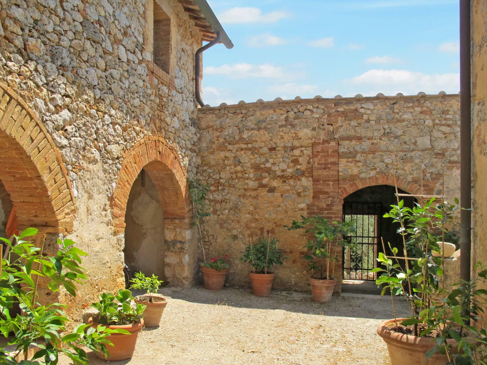 Casino di Lecceto-Outside