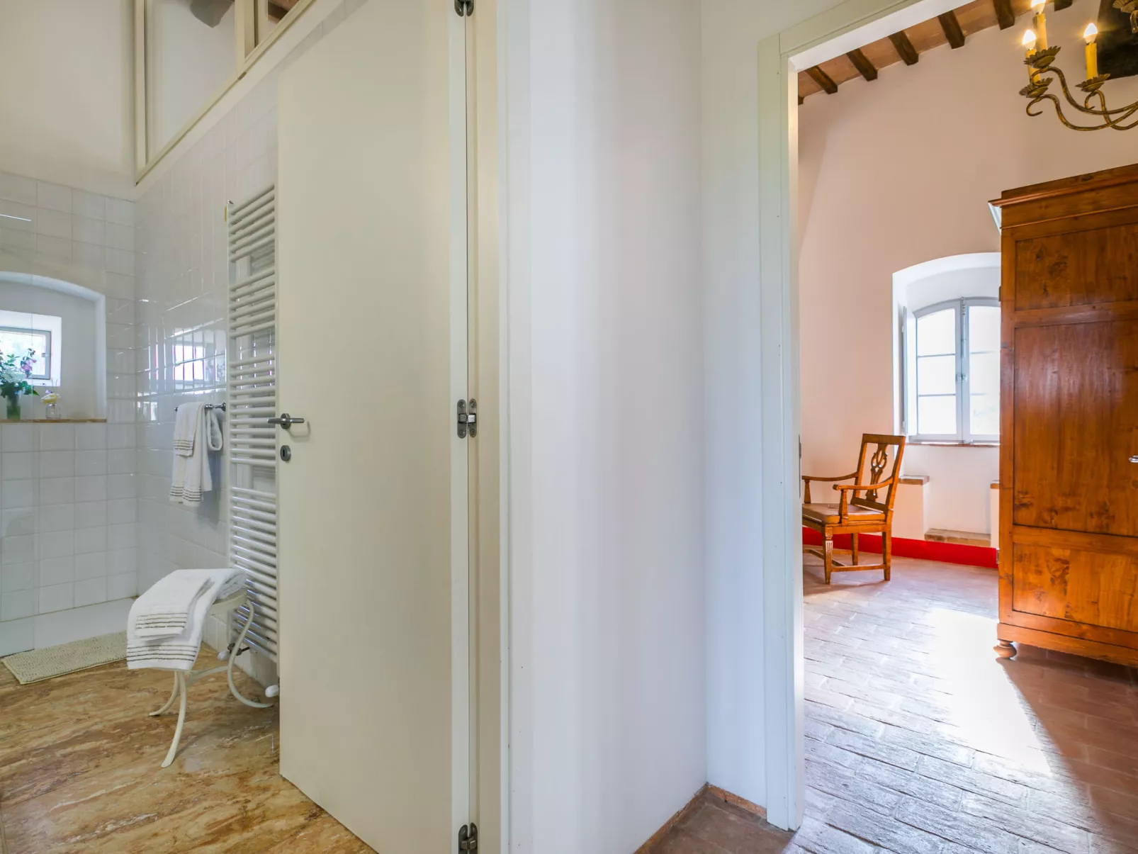 Torre 4-Inside