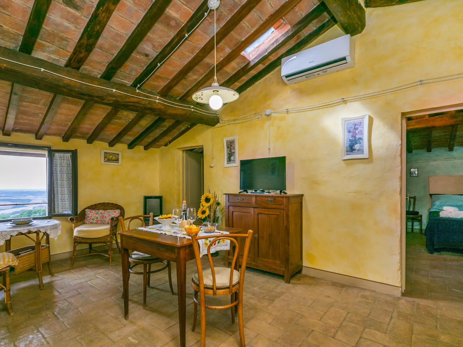 Antica Pietra-Inside