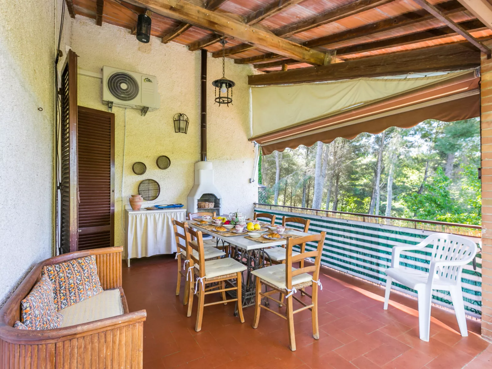 Villa Francesca-Outside