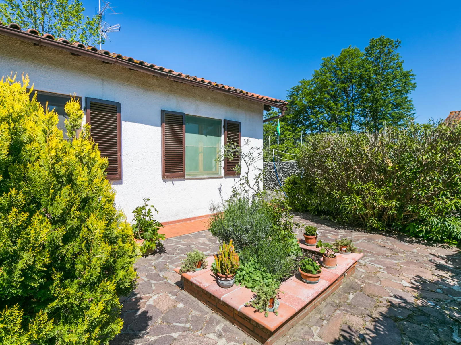 Villa Francesca-Outside