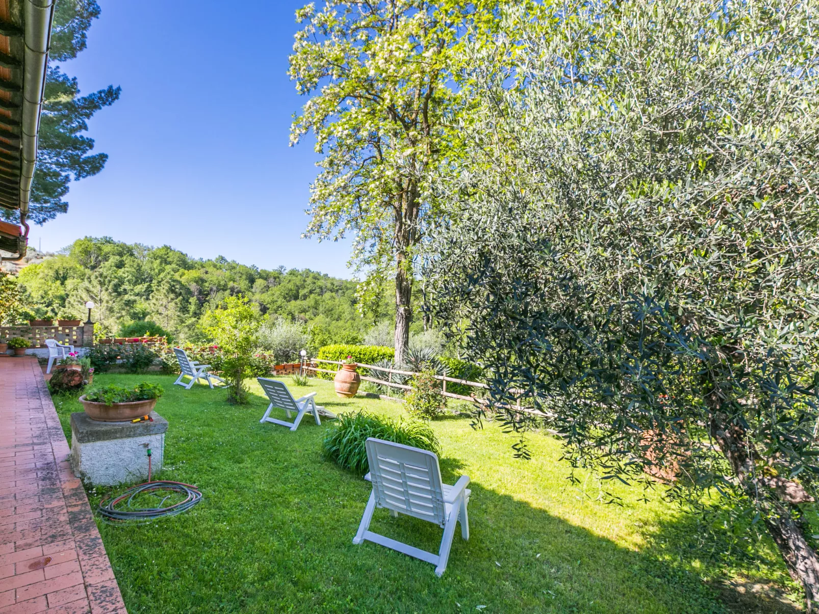 Villa Francesca-Outside