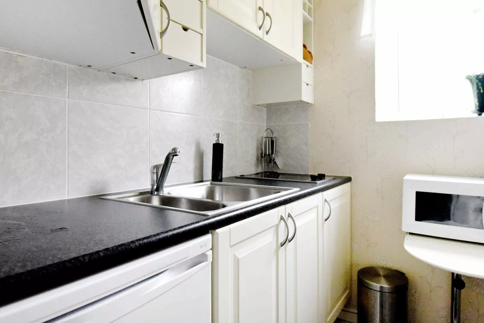 2 person holiday home in LYSEKIL