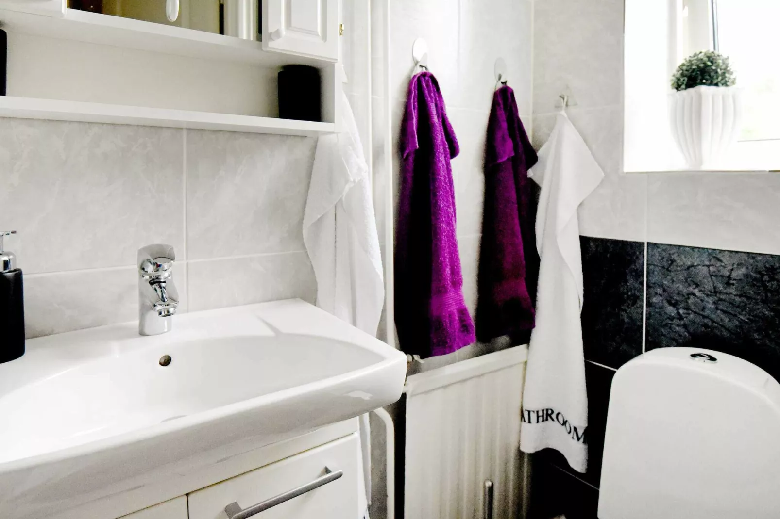 2 person holiday home in LYSEKIL-Indoor