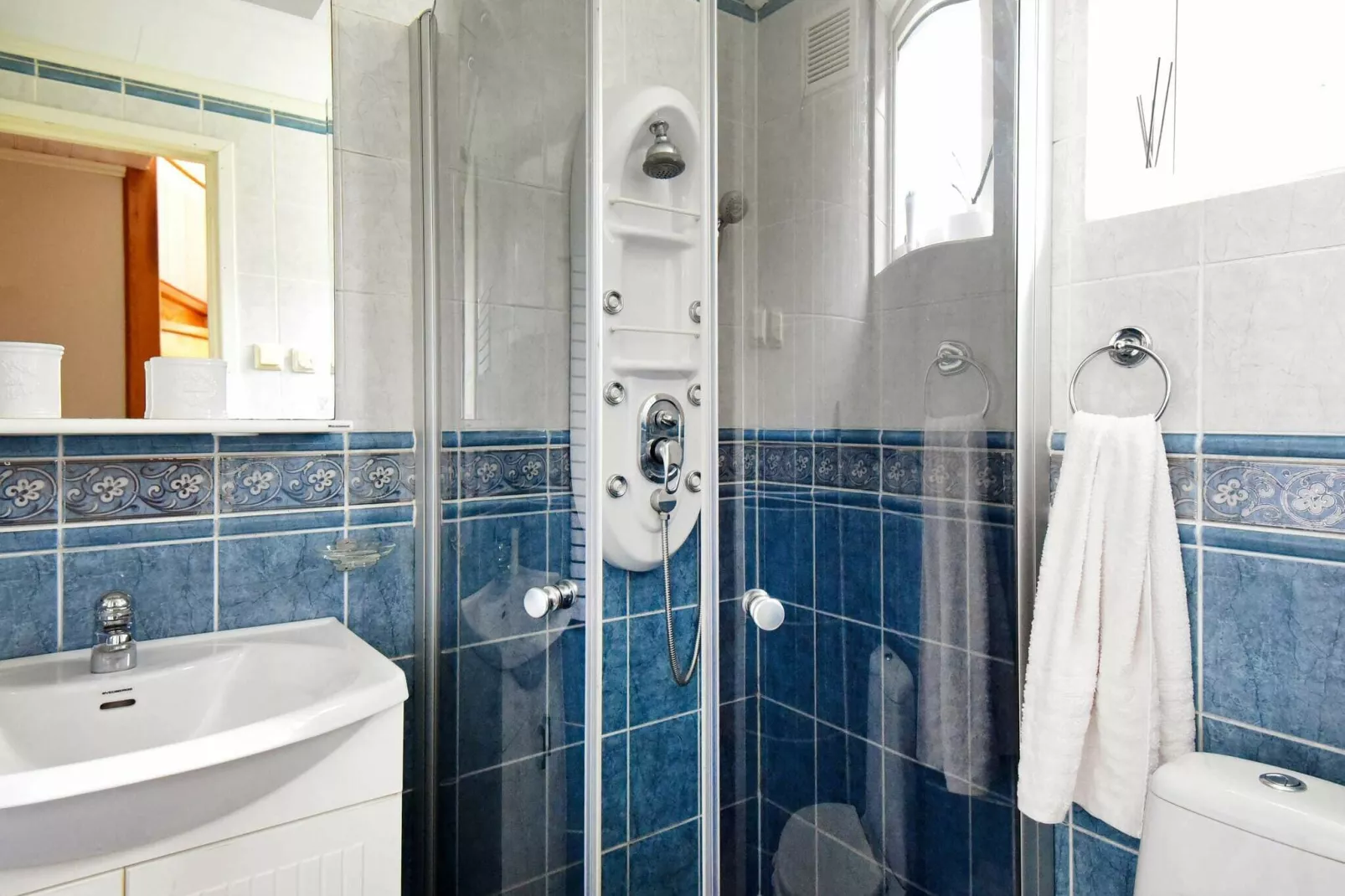 2 person holiday home in LYSEKIL-Indoor
