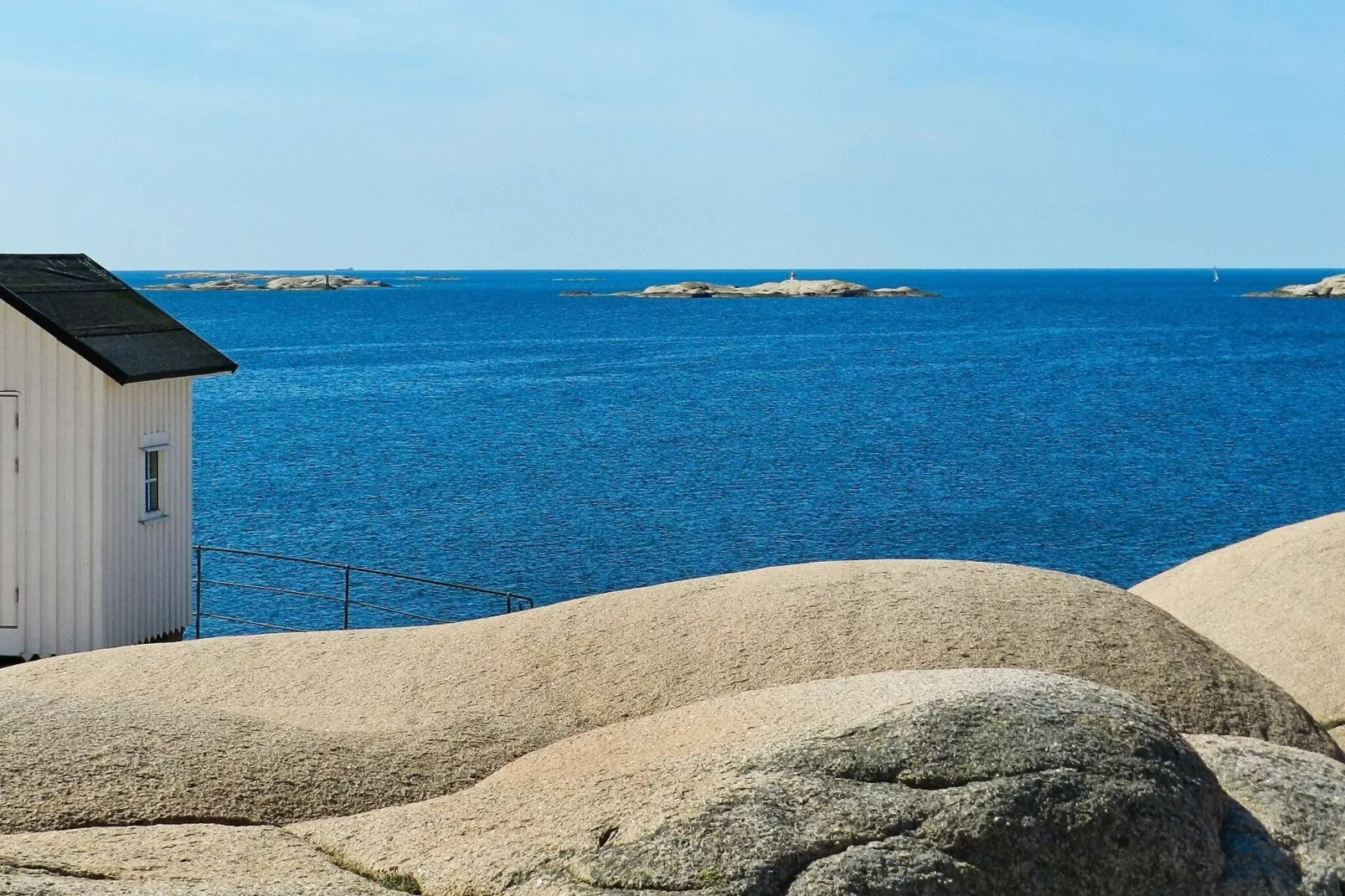 2 person holiday home in LYSEKIL