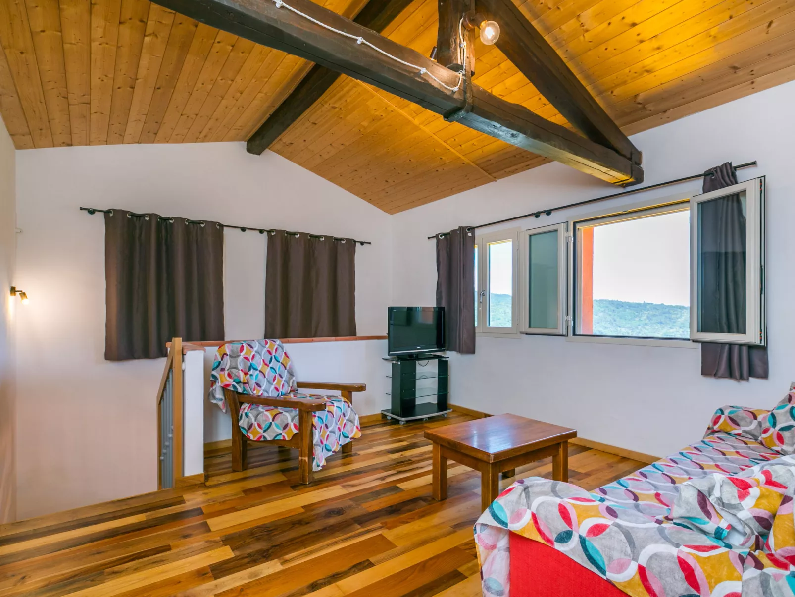 Red House-Inside