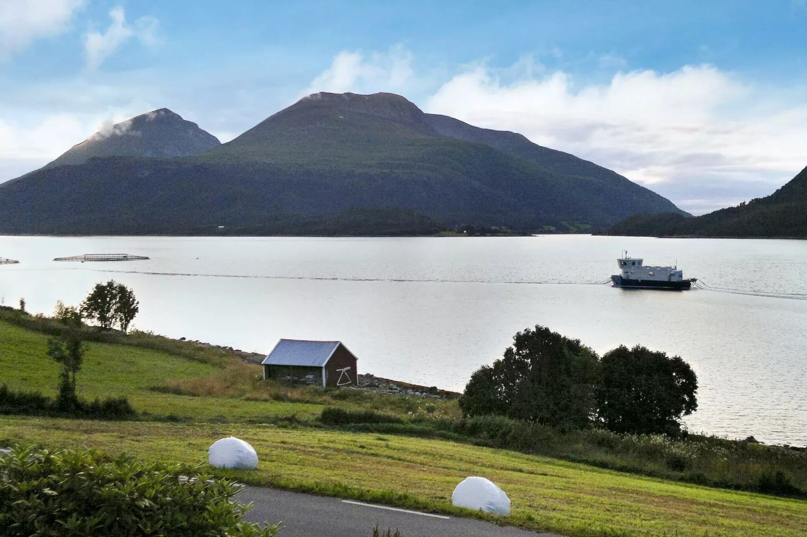 91597- GJELDNESET-Water view