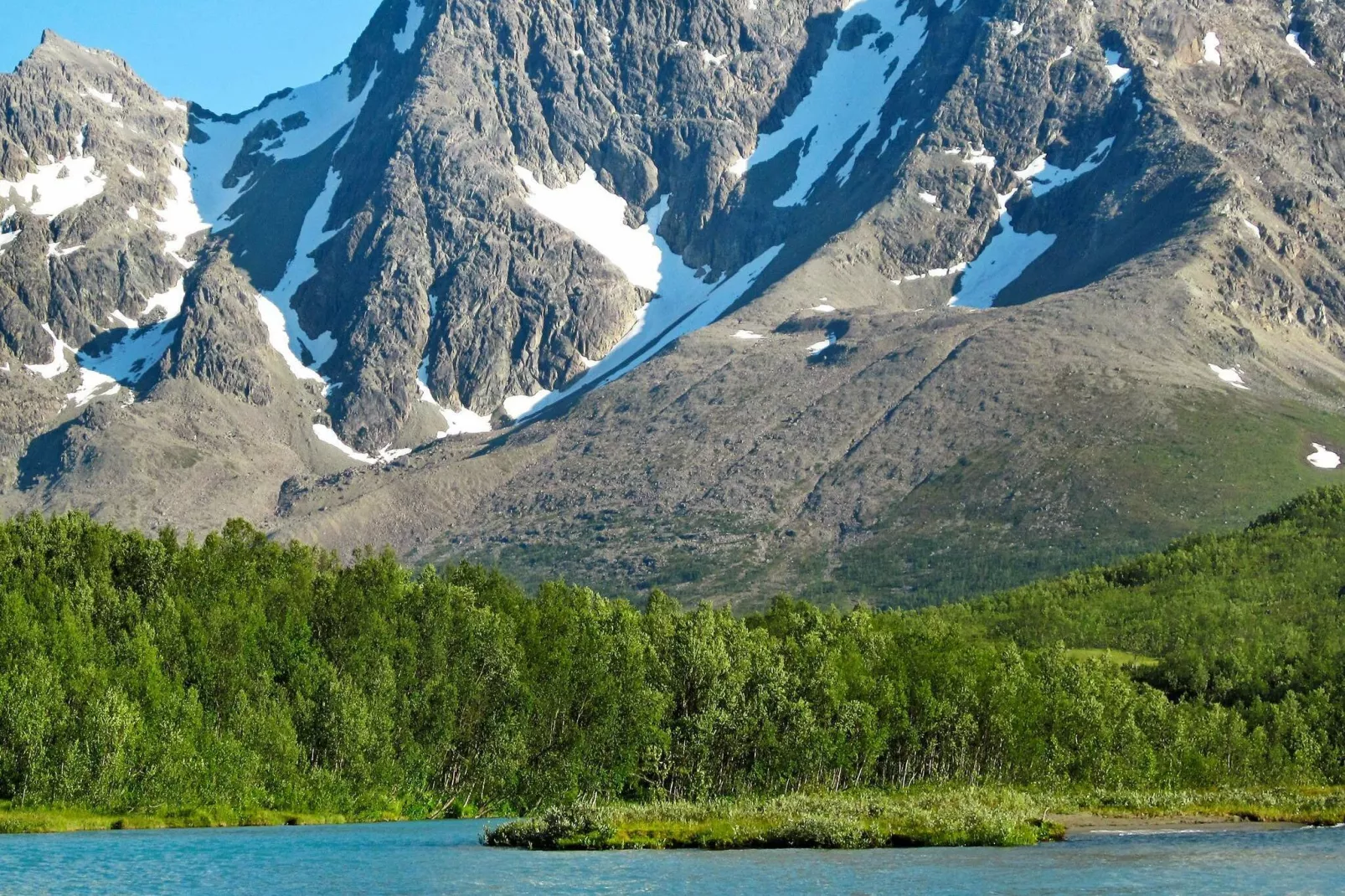 6 person holiday home in Nord-Lenangen-Water view