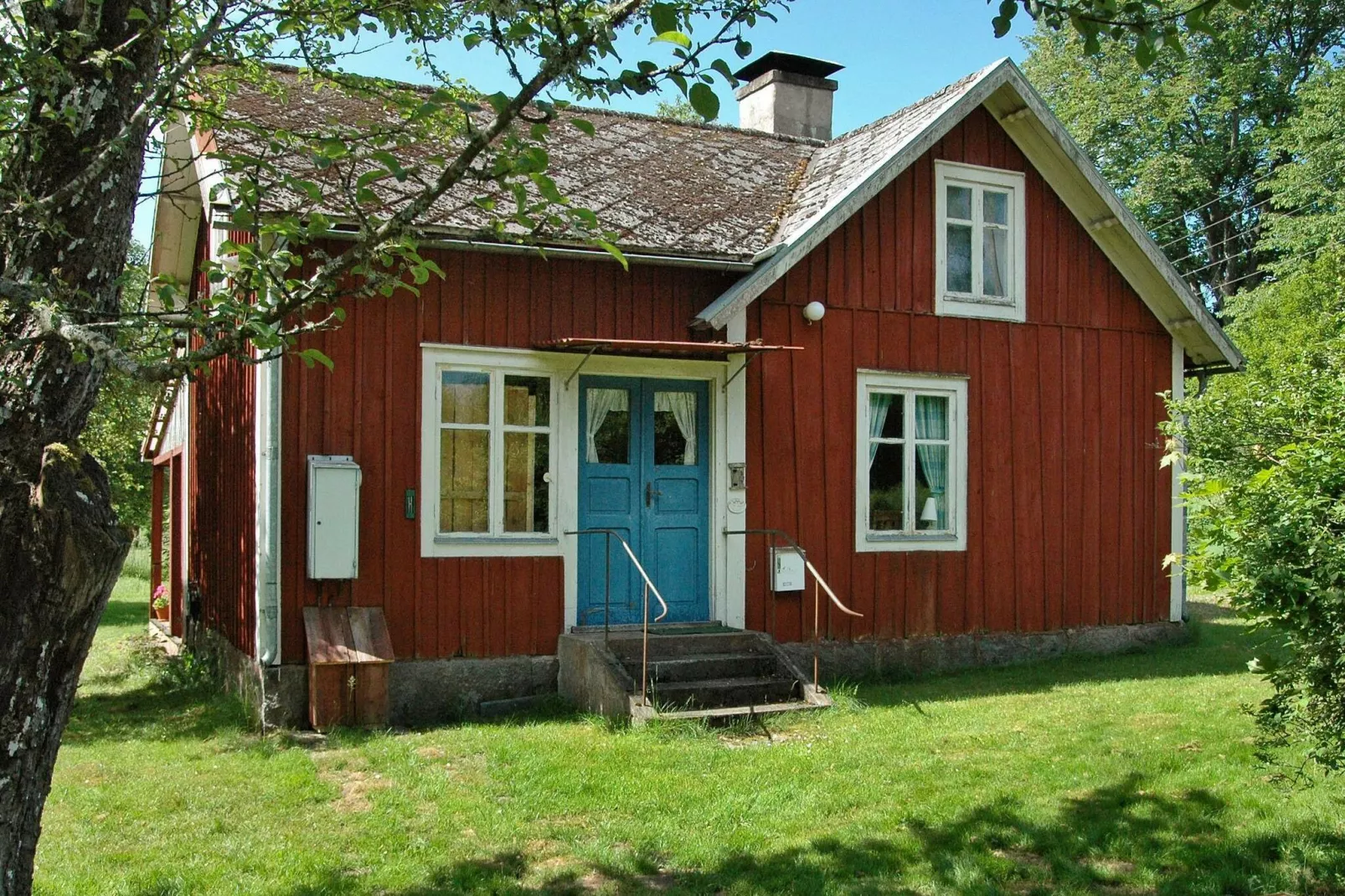 5 person holiday home in KALVSVIK
