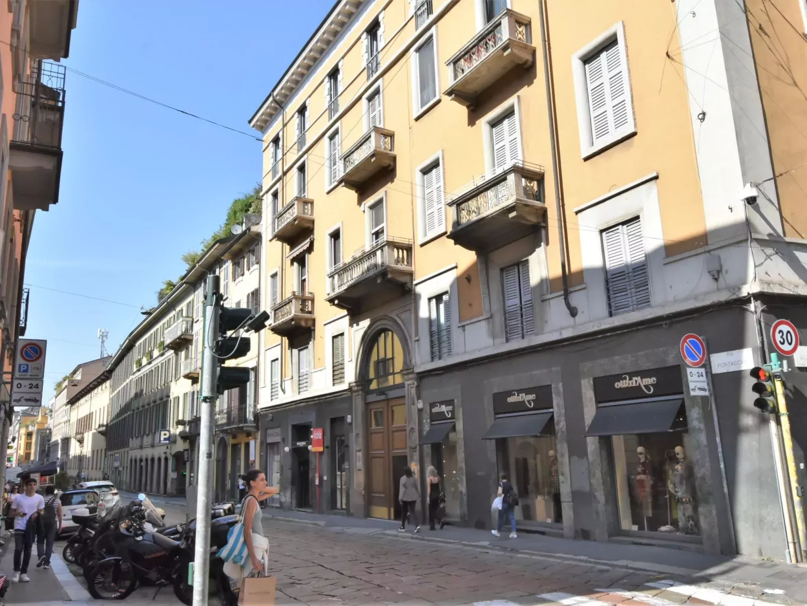 Brera Suite Apartment-Outside