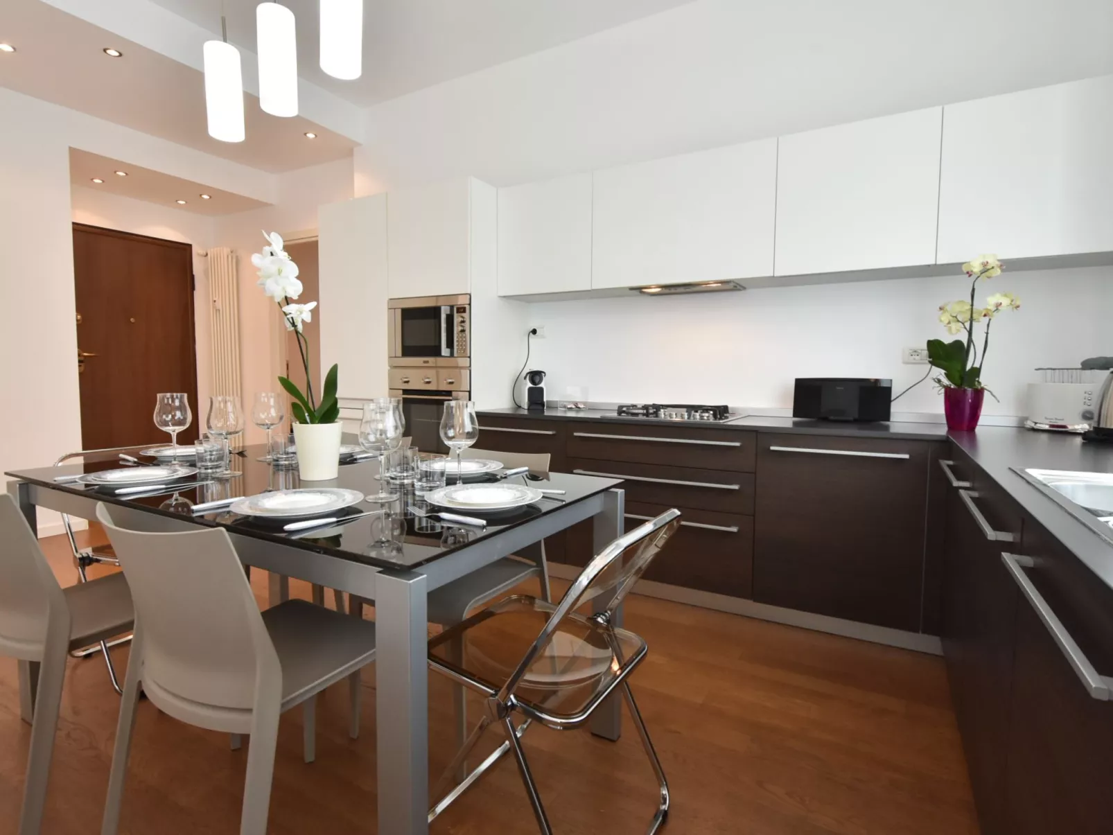 Corso Genova Apartment-Inside