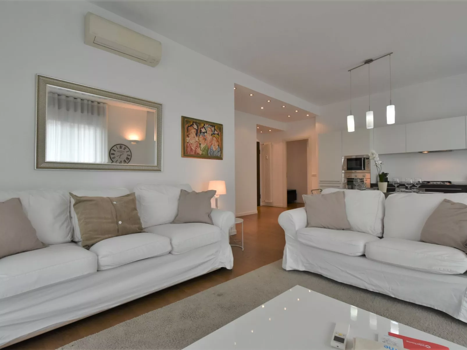 Corso Genova Apartment-Inside