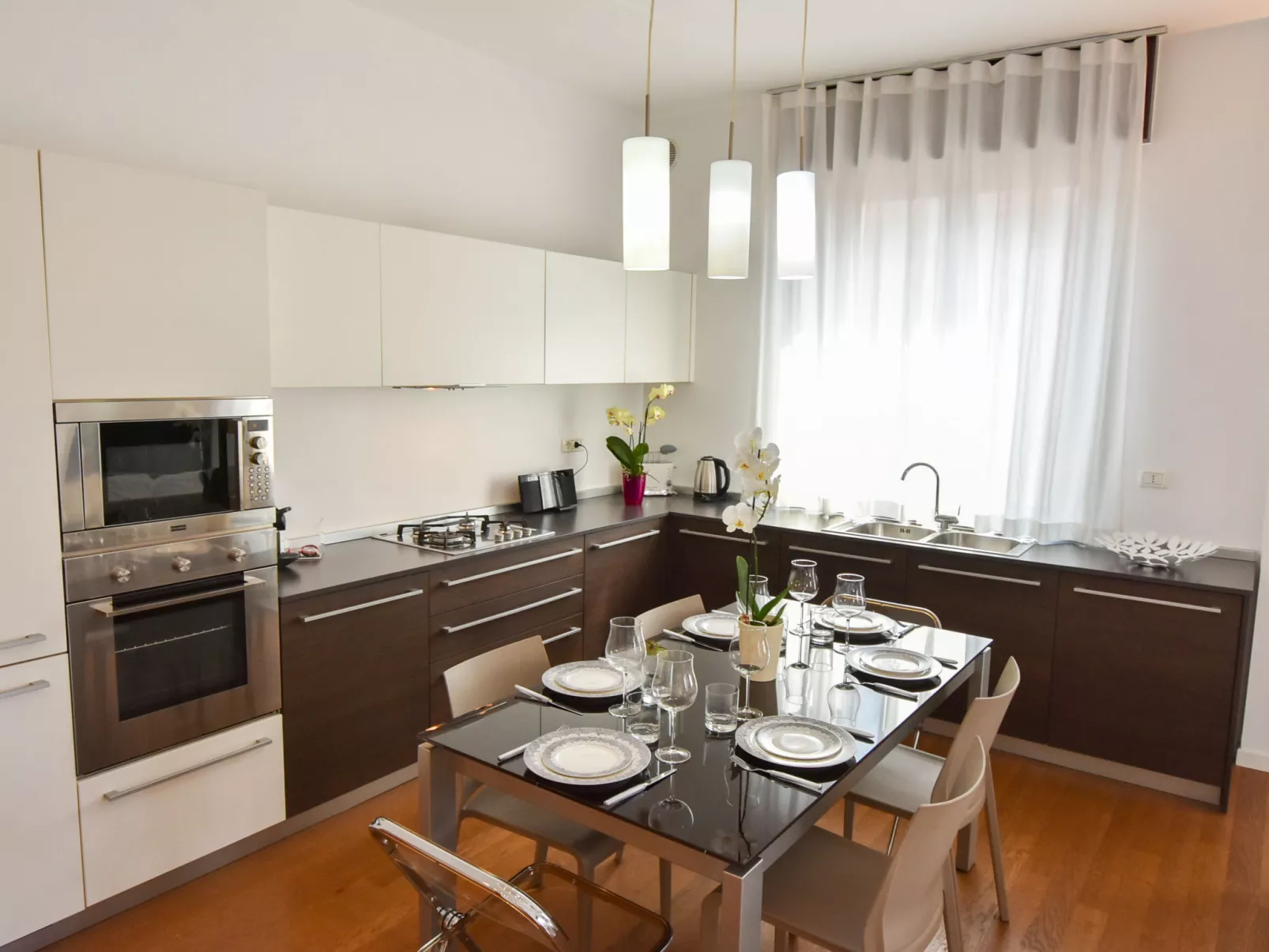 Corso Genova Apartment-Inside