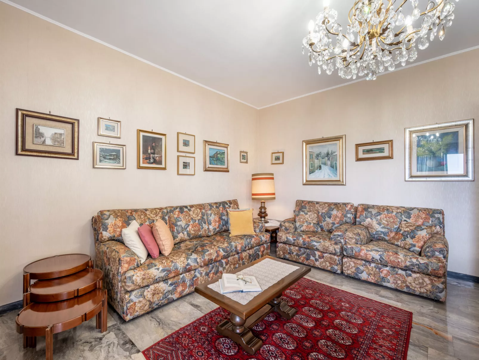 Ripamonti View Apartment-Inside