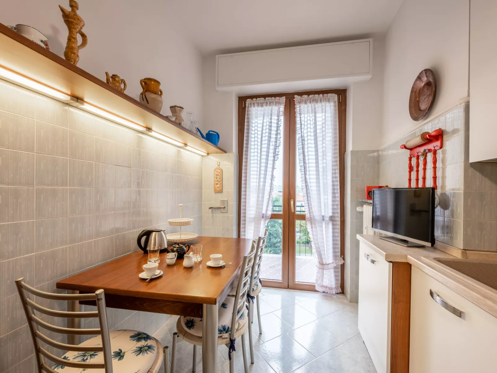 Ripamonti View Apartment-Inside