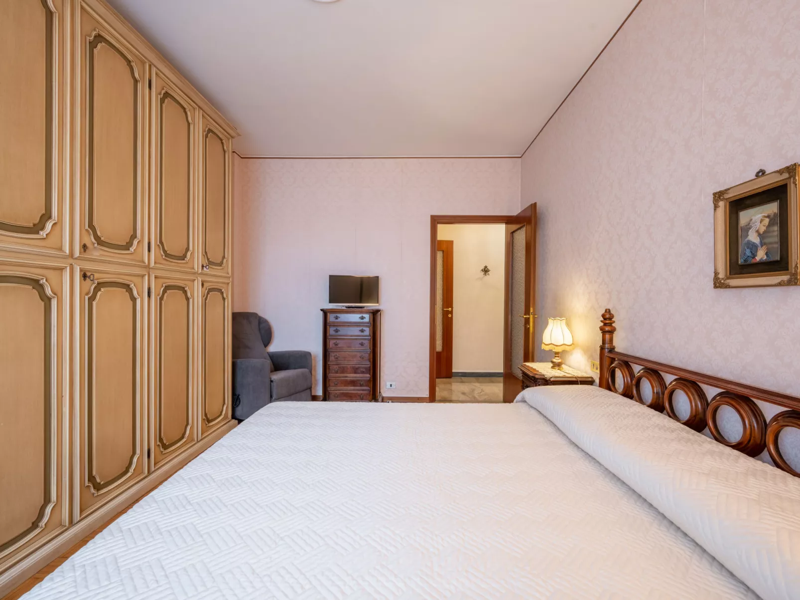 Ripamonti View Apartment-Inside