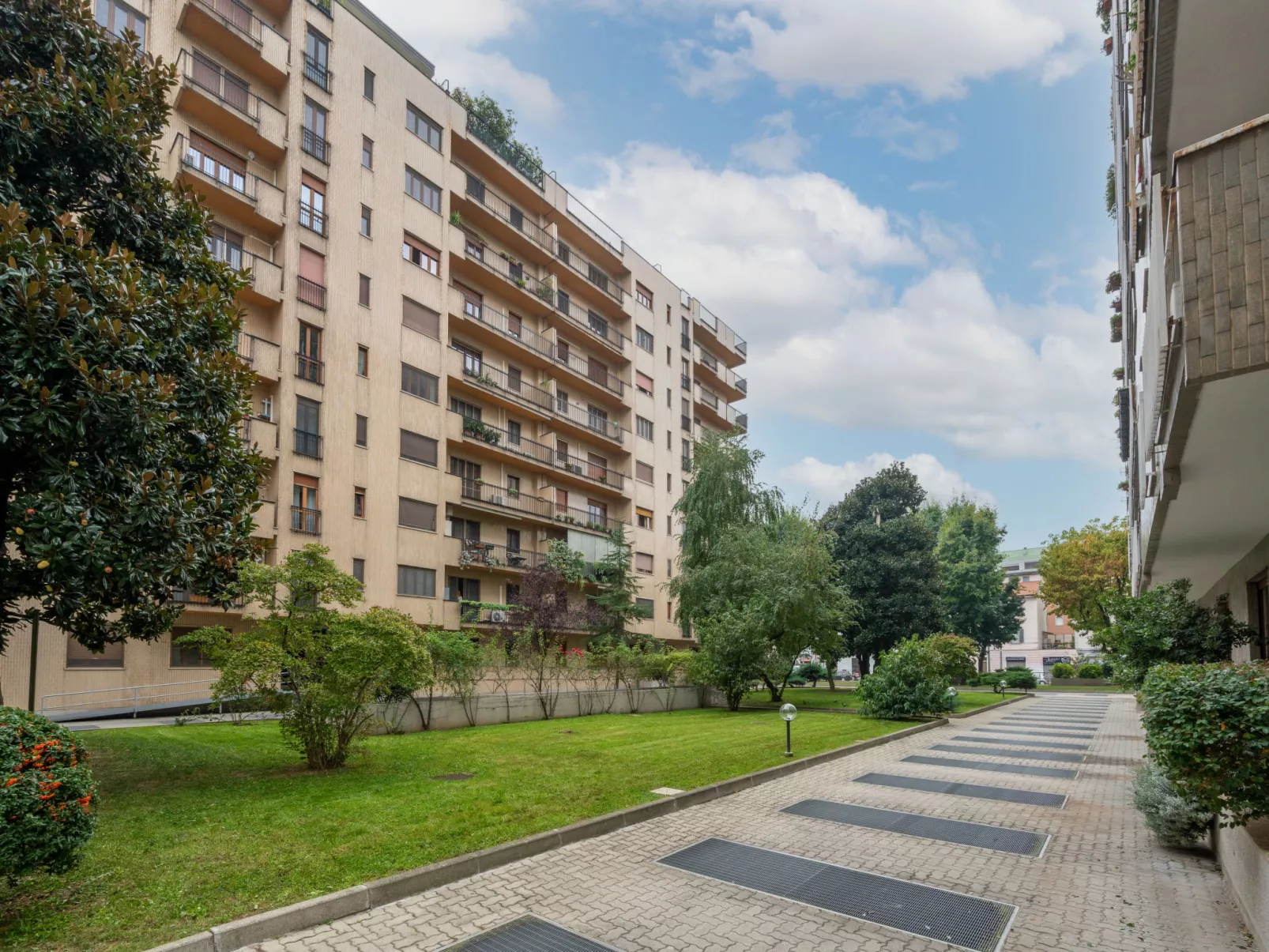 Ripamonti View Apartment-Outside