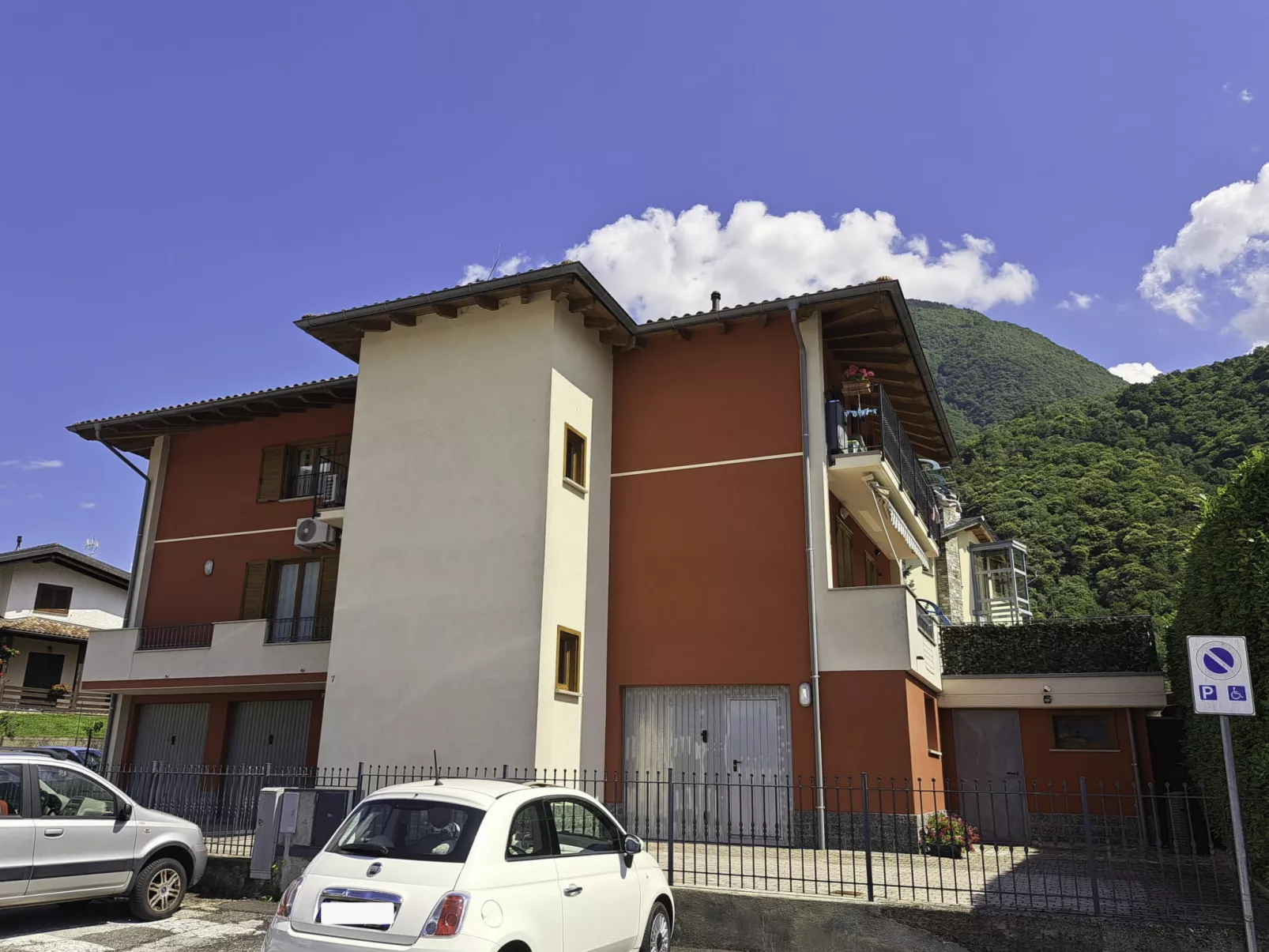 Delebio Terrace Apartment-Outside