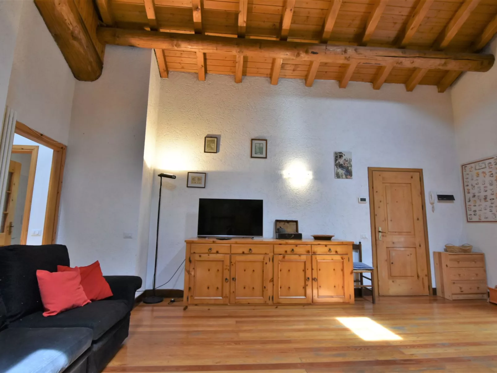 Isola di Madesimo Apartments-Inside