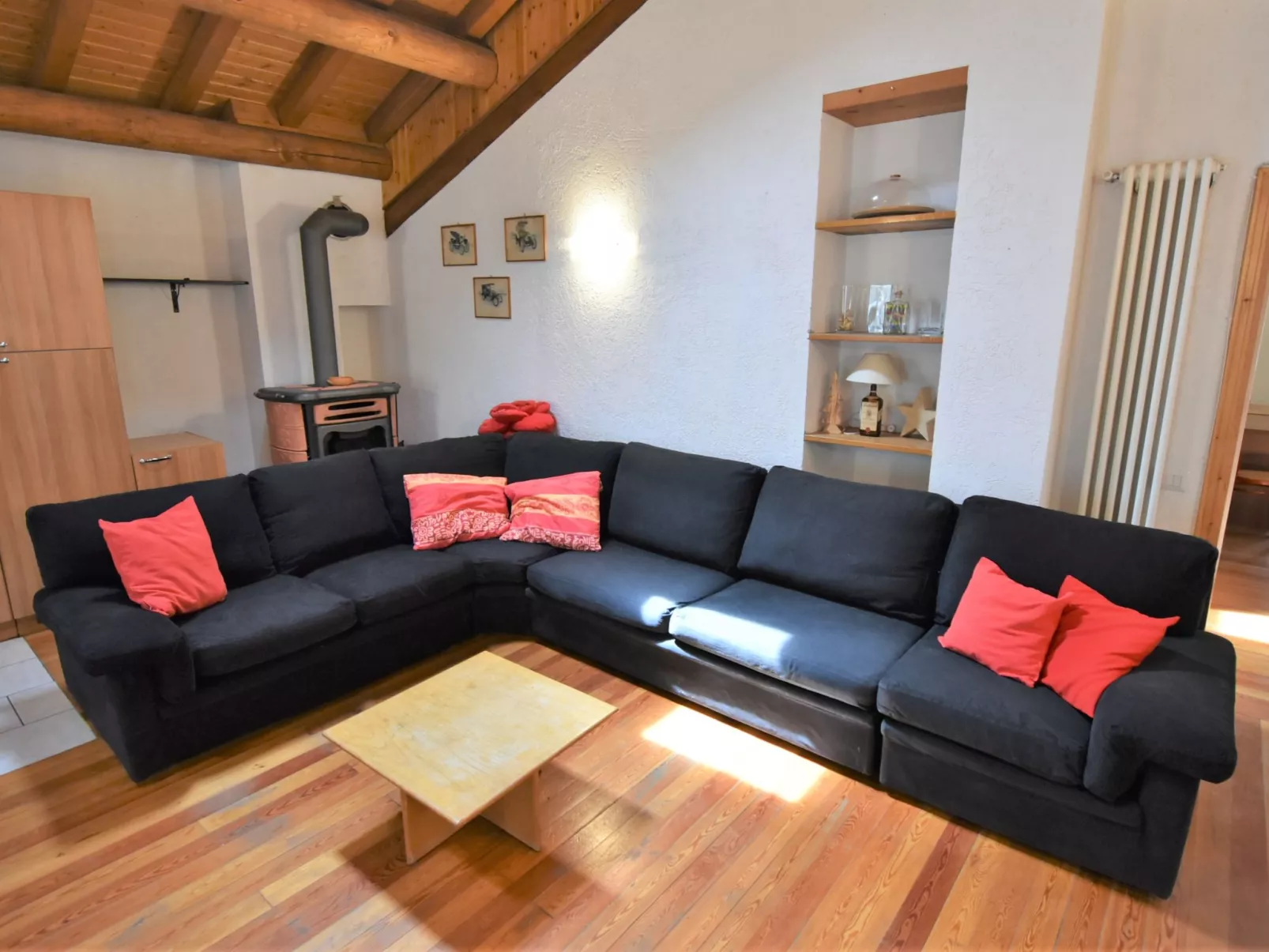 Isola di Madesimo Apartments-Inside
