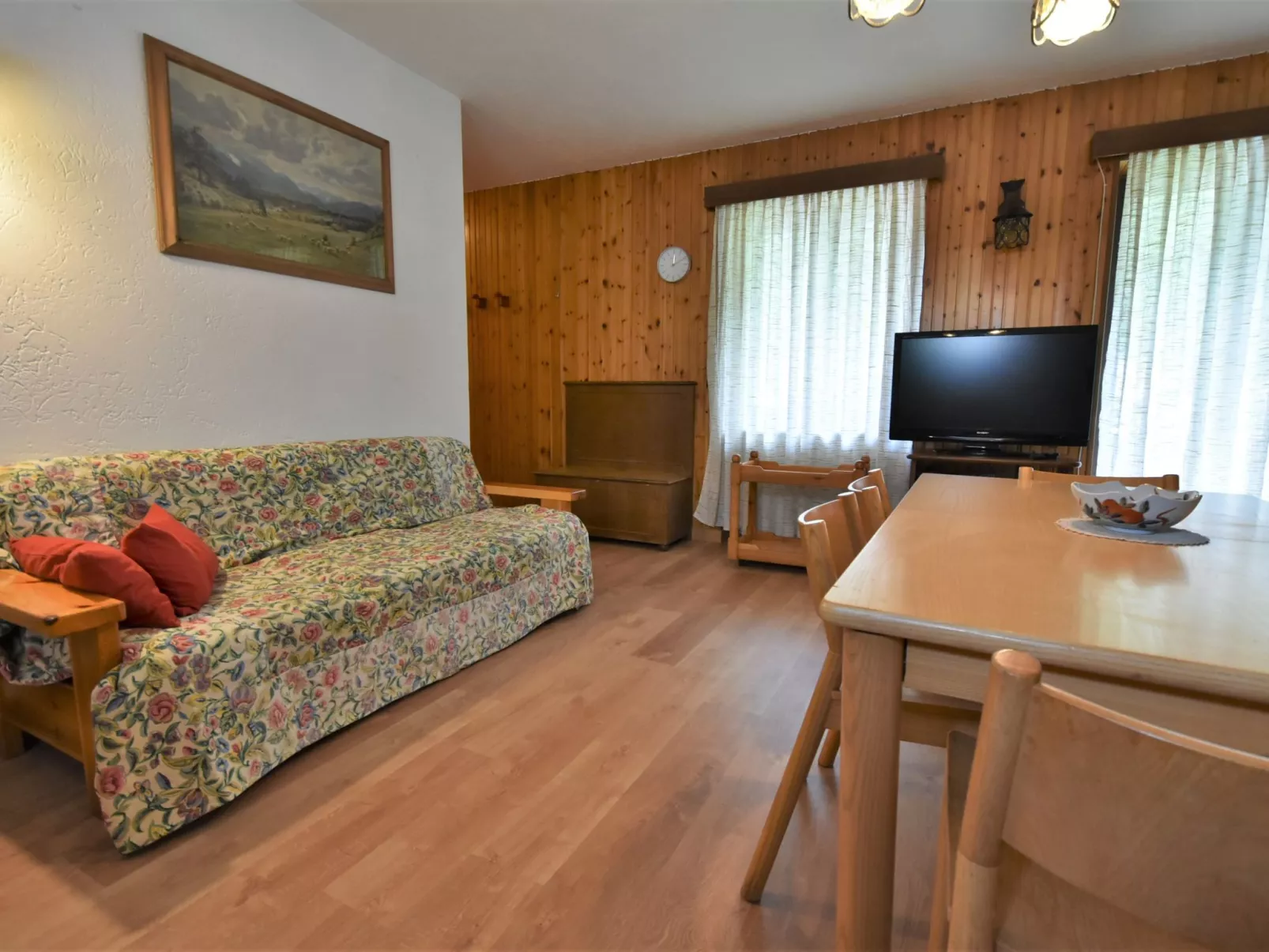 Isola di Madesimo Apartments-Inside