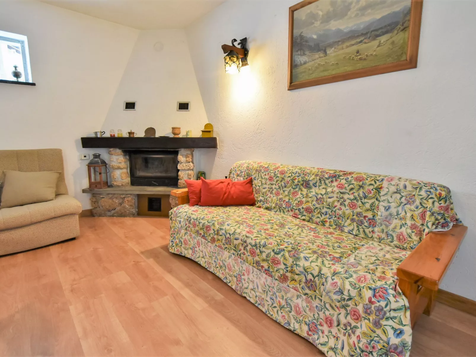 Isola di Madesimo Apartments-Inside