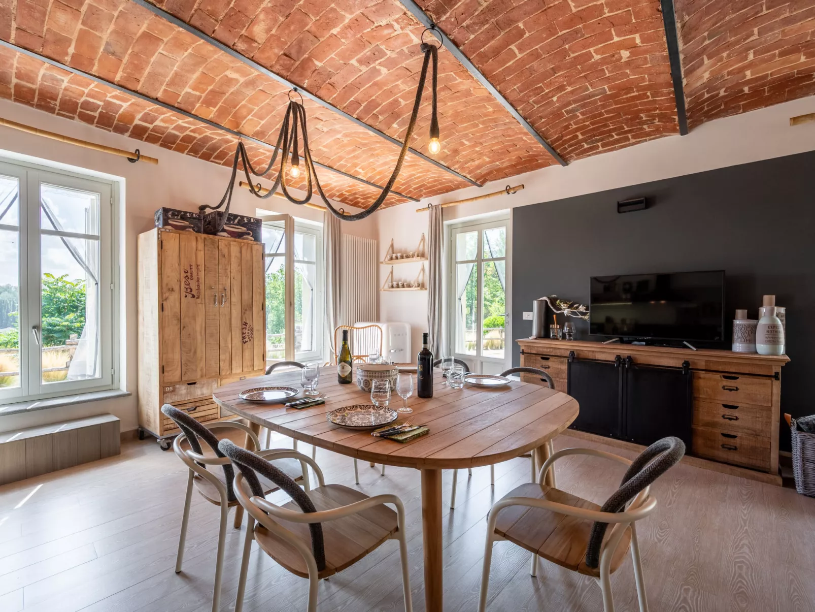 Cascina Basan-Inside