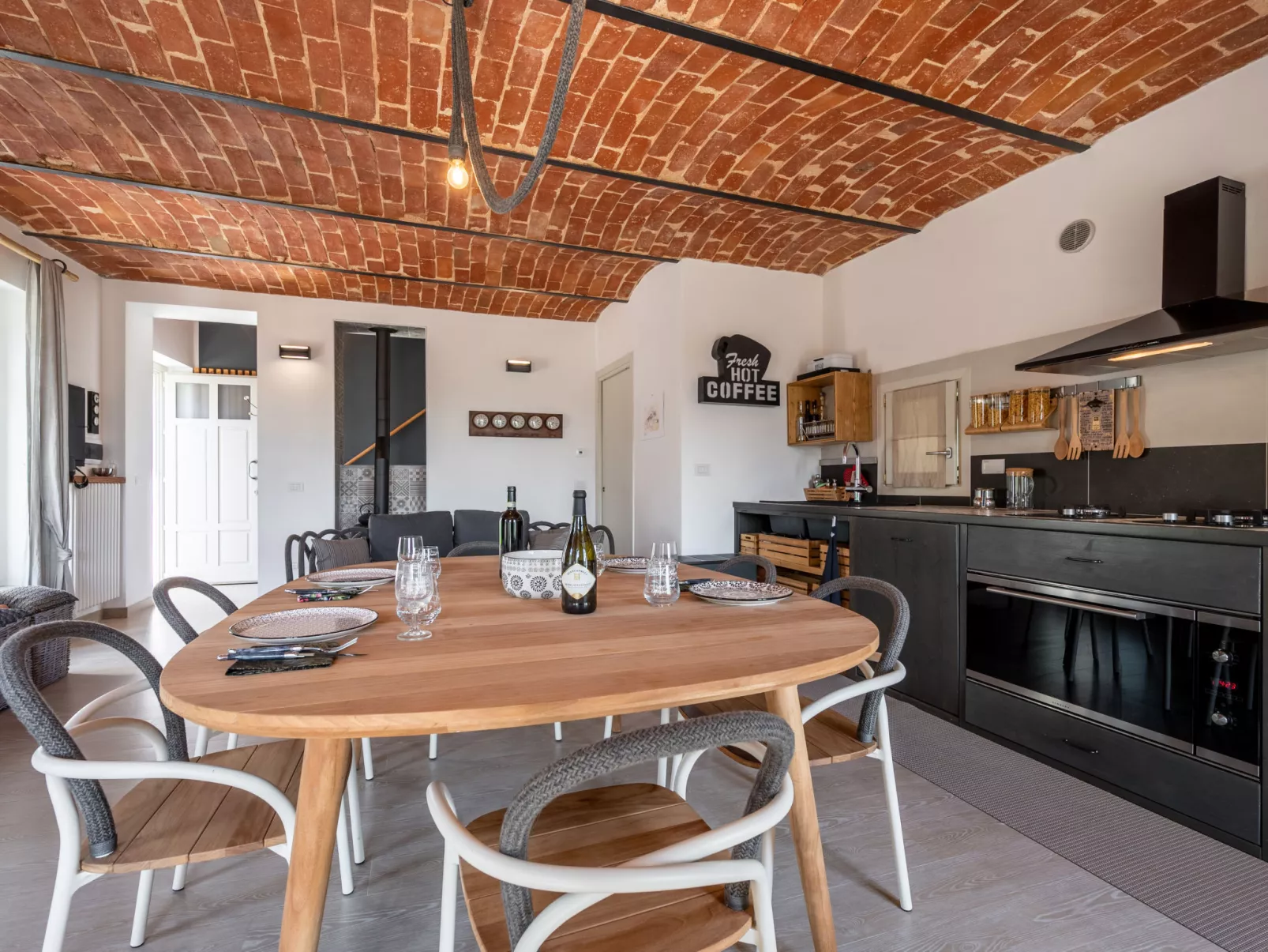 Cascina Basan-Inside