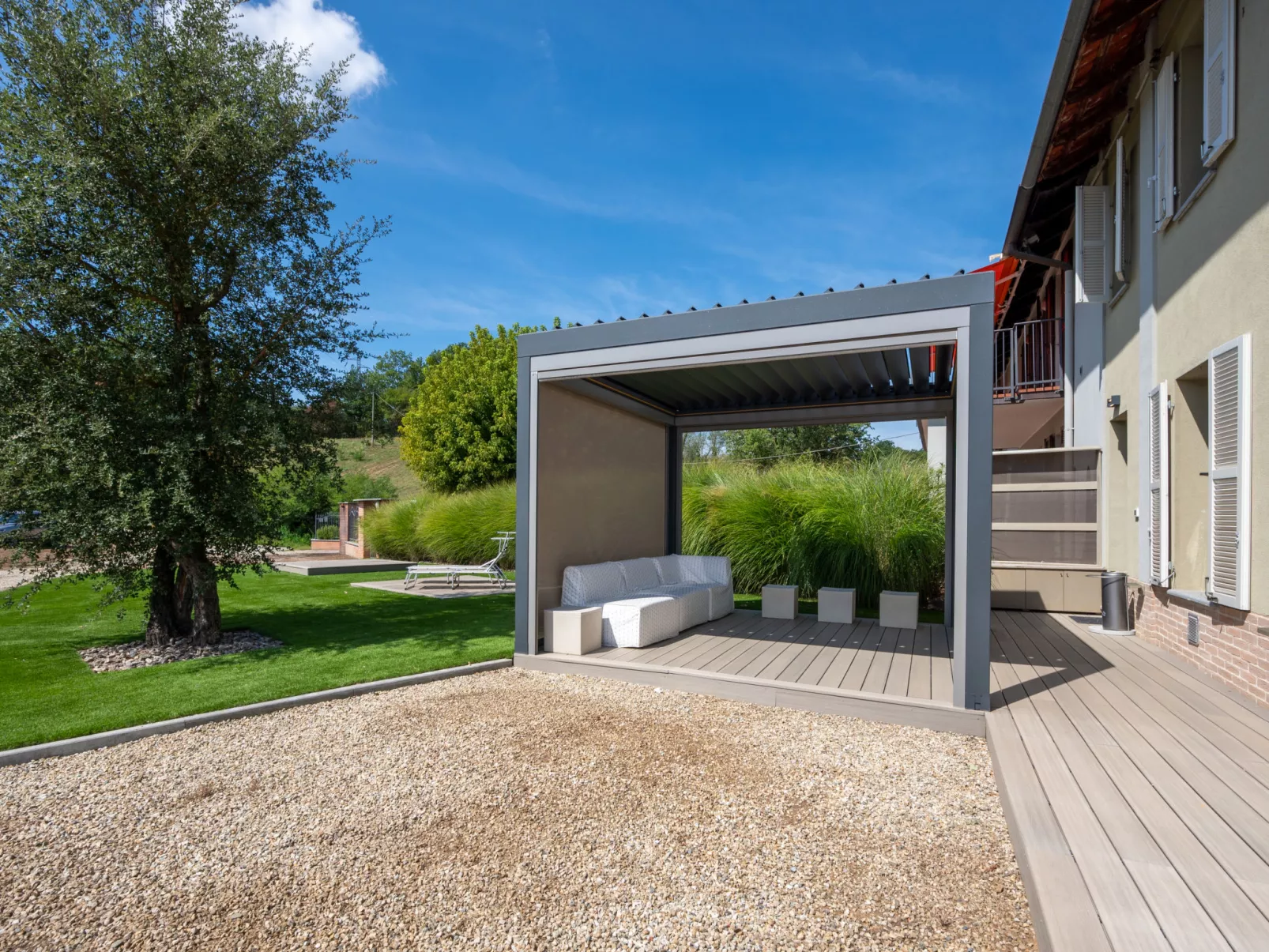 Cascina Basan-Outside