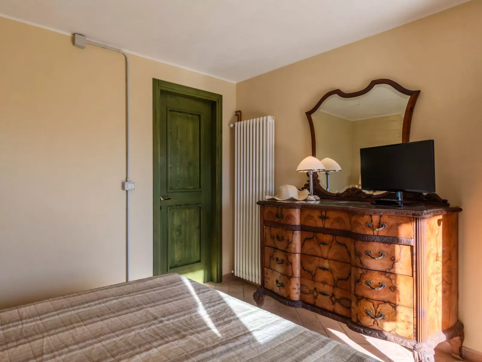 Il Poggio del Castagno-Inside