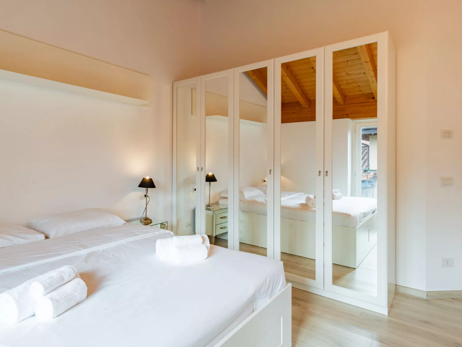 Luxury House-Dedans