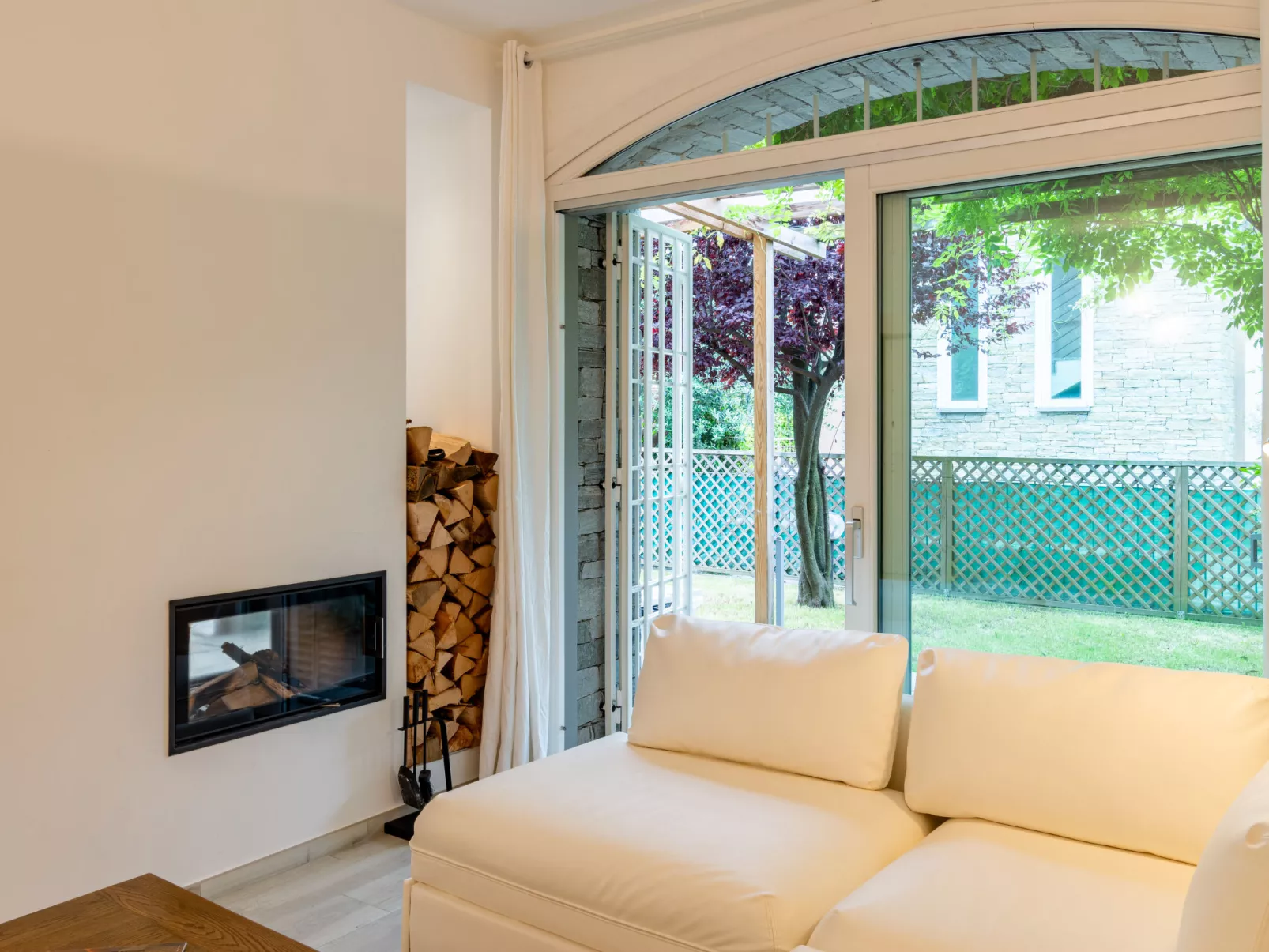 Luxury House-Dedans