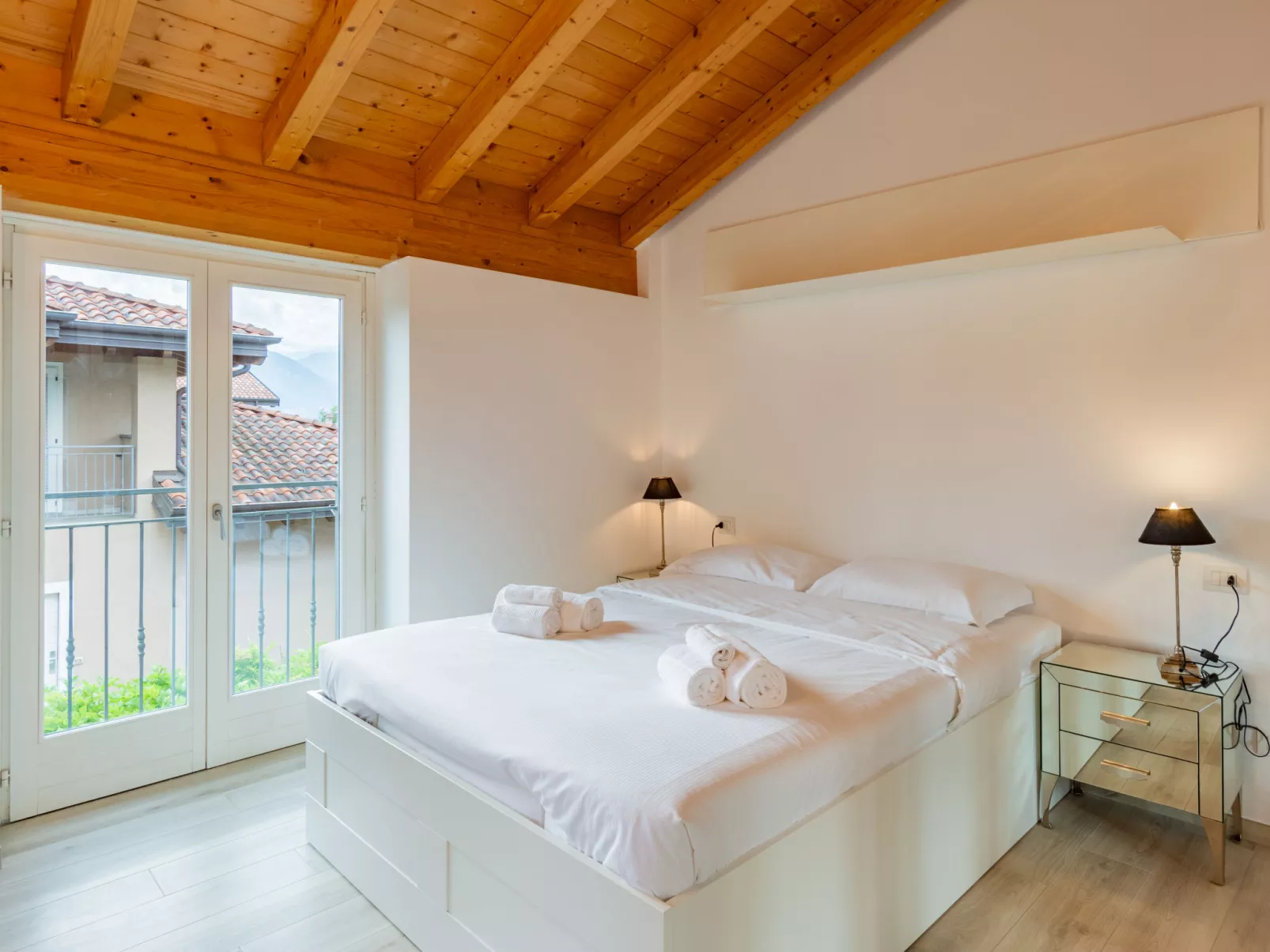 Luxury House-Dedans