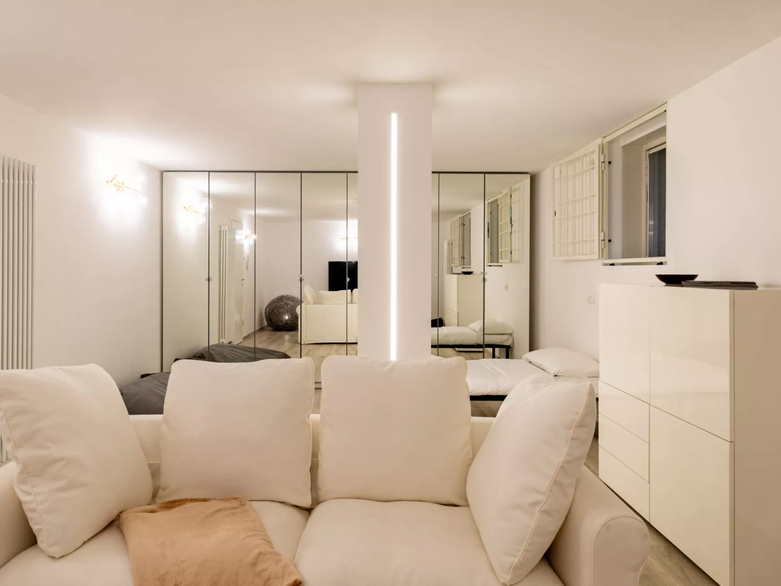 Luxury House-Dedans