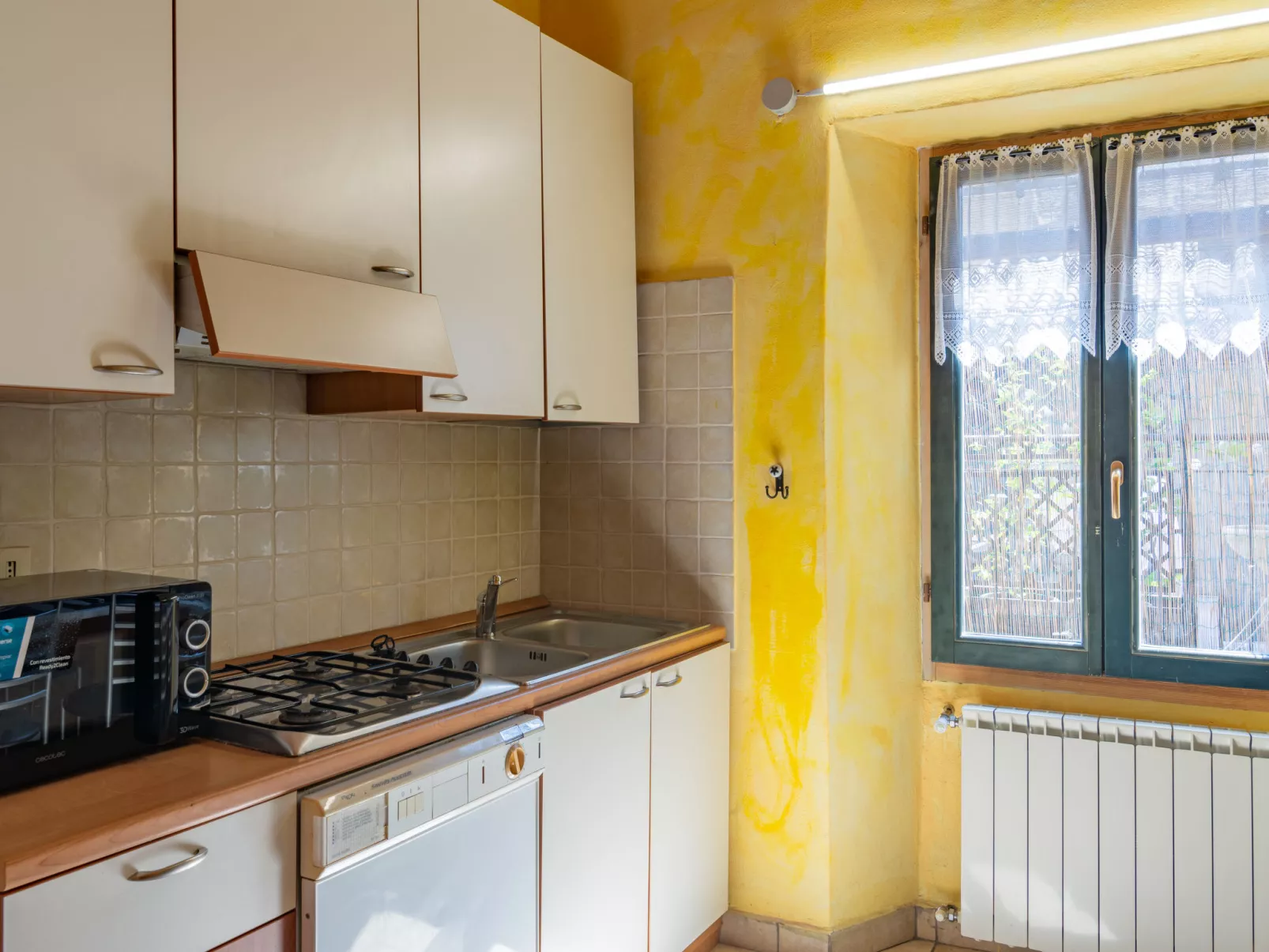 Borgo Antico-Inside