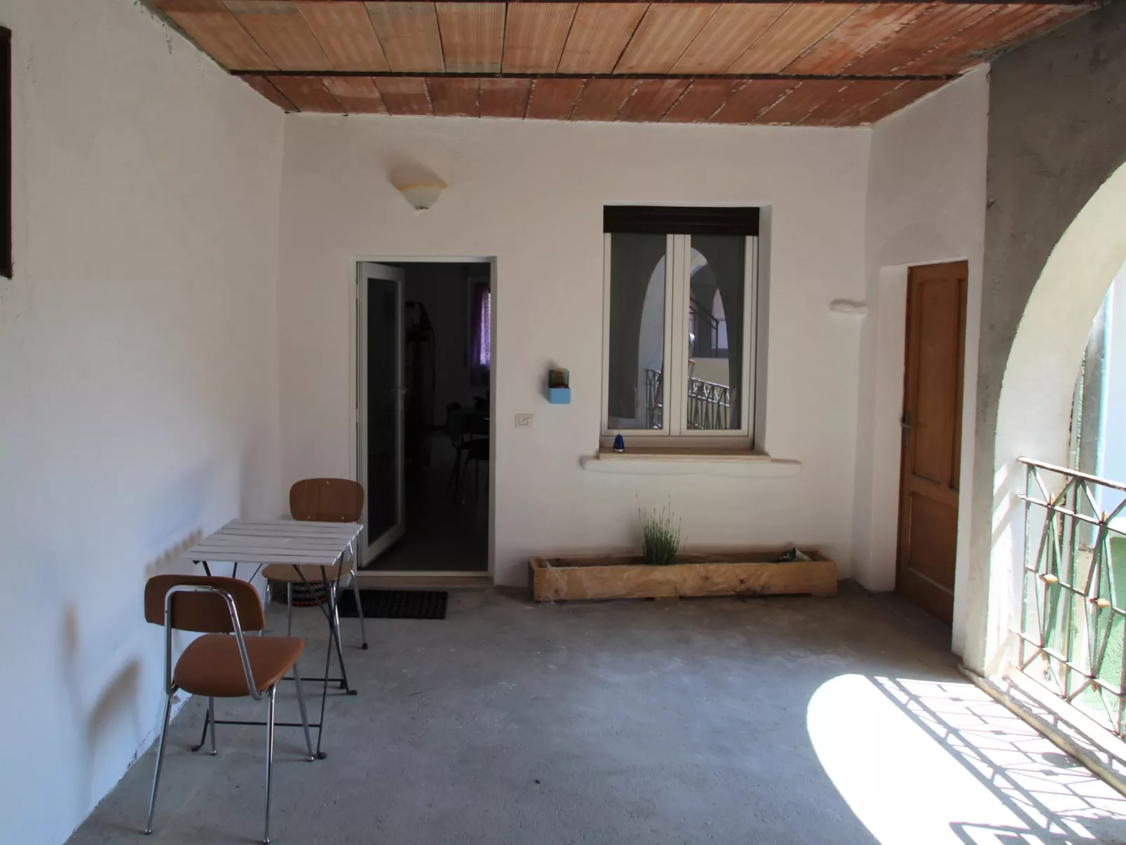 Borghetto-Outside