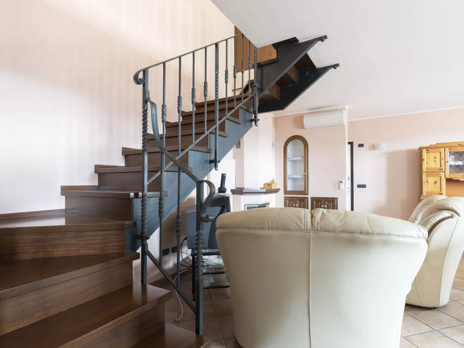 Villa Fontana Vecchia-Inside
