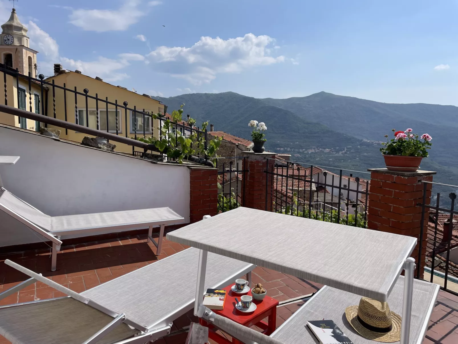 Casa Sylvie-Outside