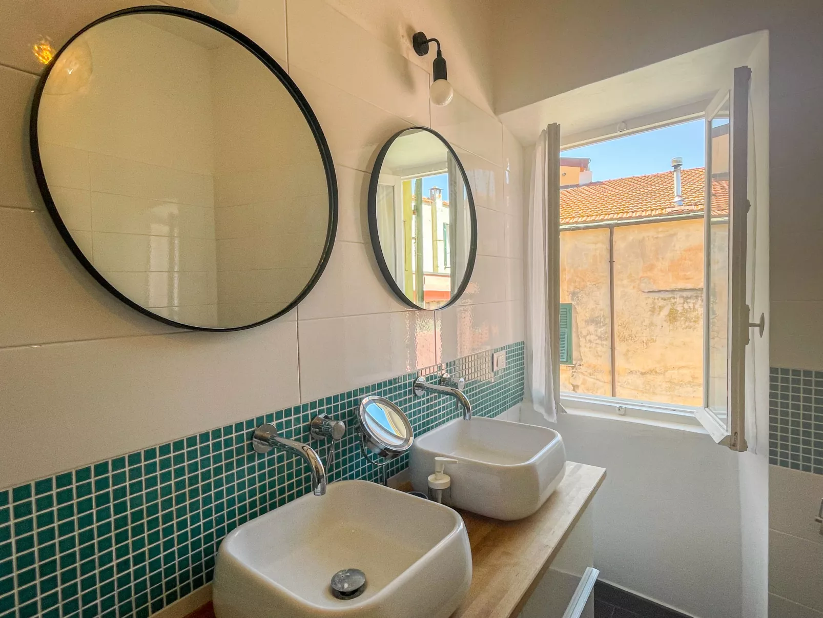 Casa Nel Blu-Inside