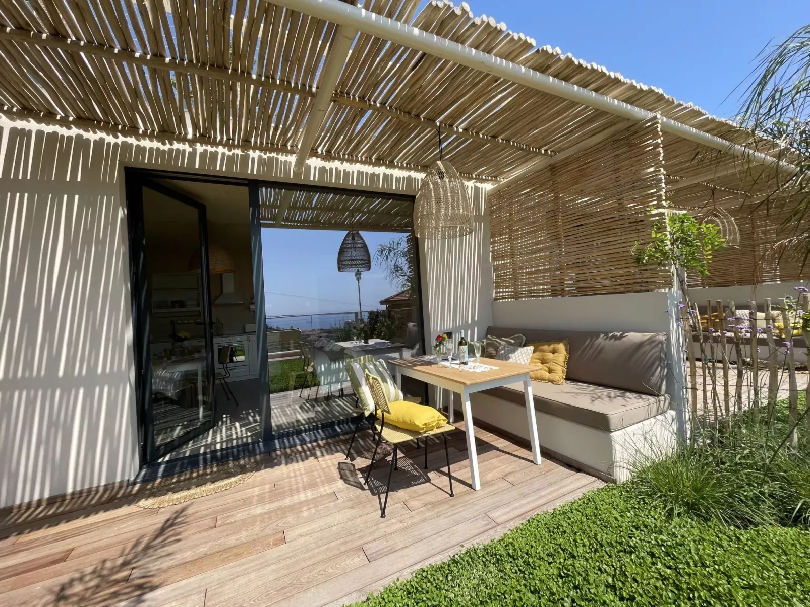 Casa Mia 5-Outside