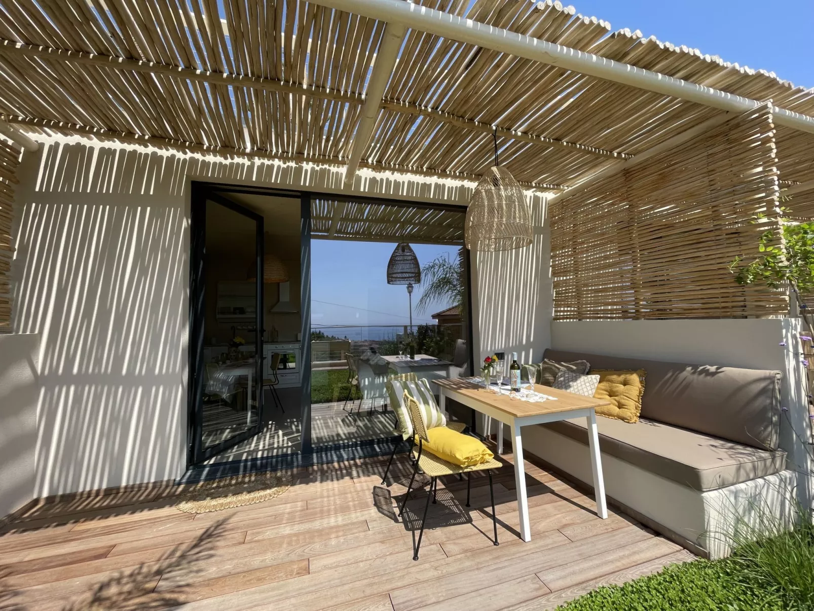 Casa Mia 4-Outside