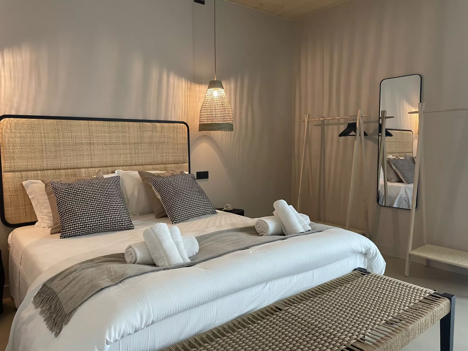 Casa Mia 4-Inside