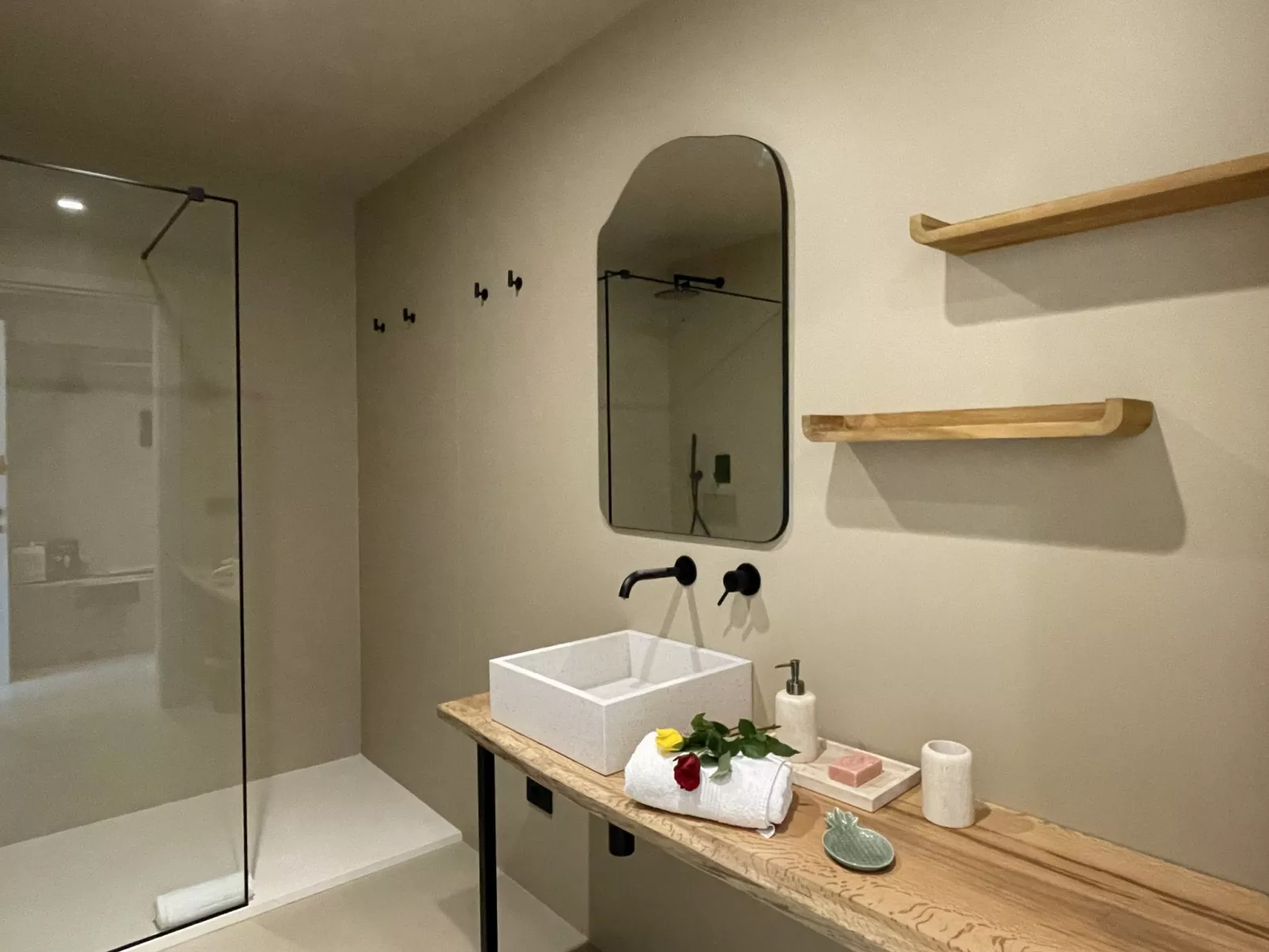 Casa Mia 4-Inside