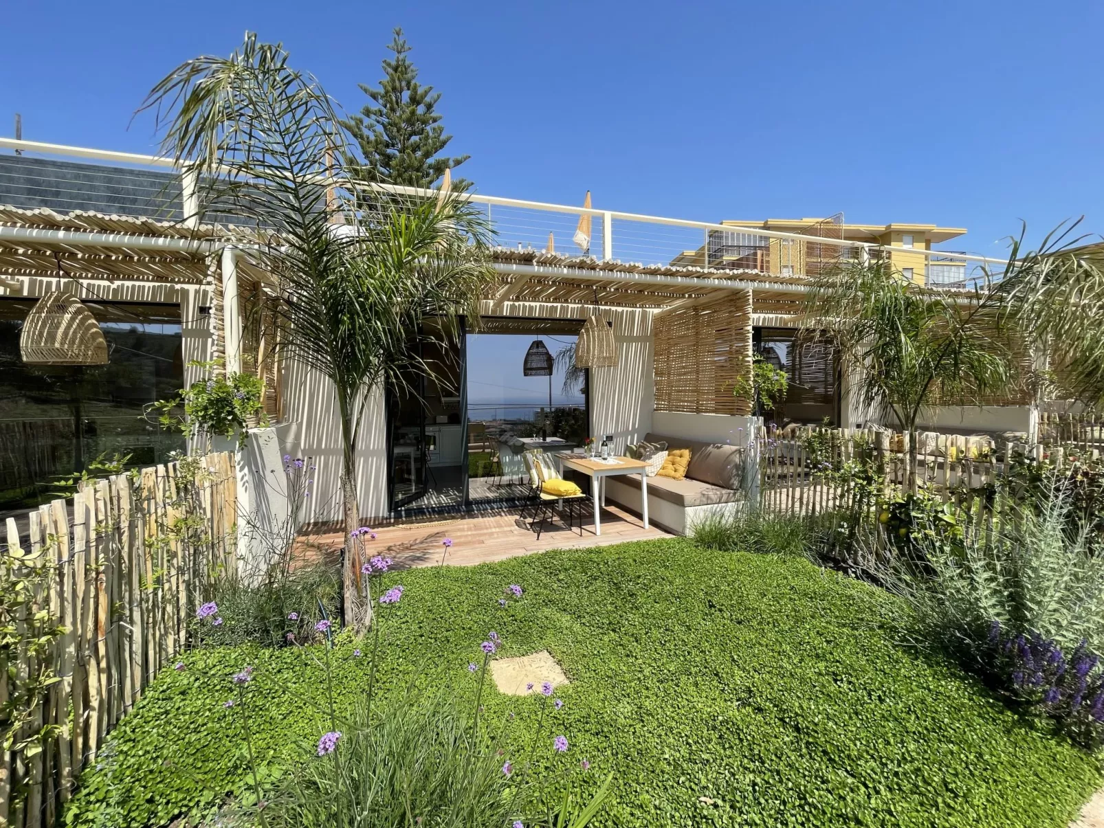 Casa Mia 4-Outside