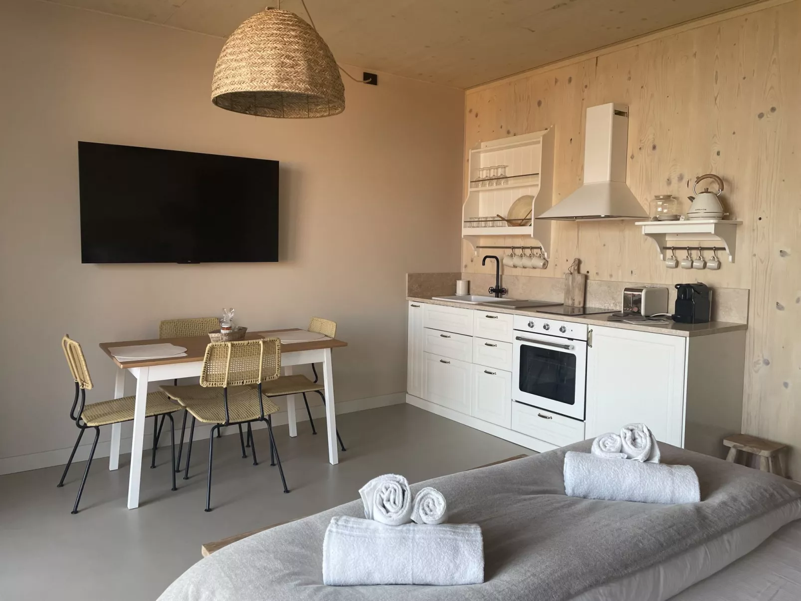 Casa Mia 4-Inside
