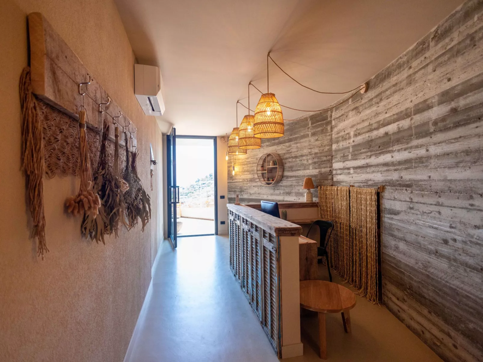 Casa Mia 4-Inside