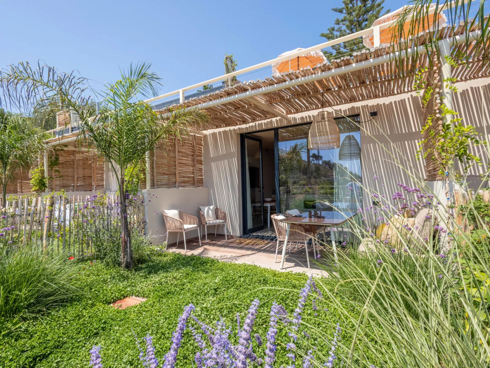 Casa Mia 4-Outside