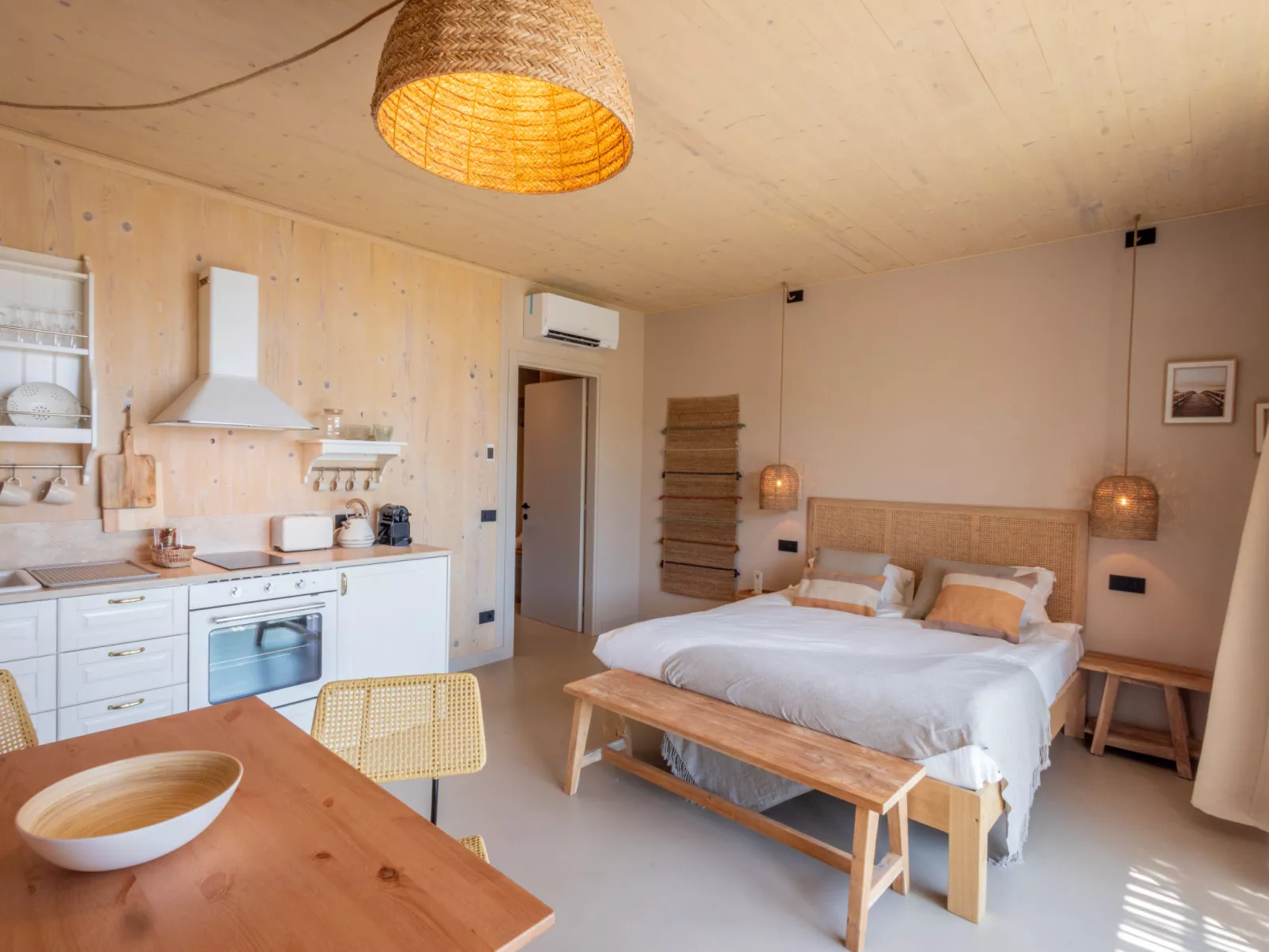 Casa Mia 4-Inside