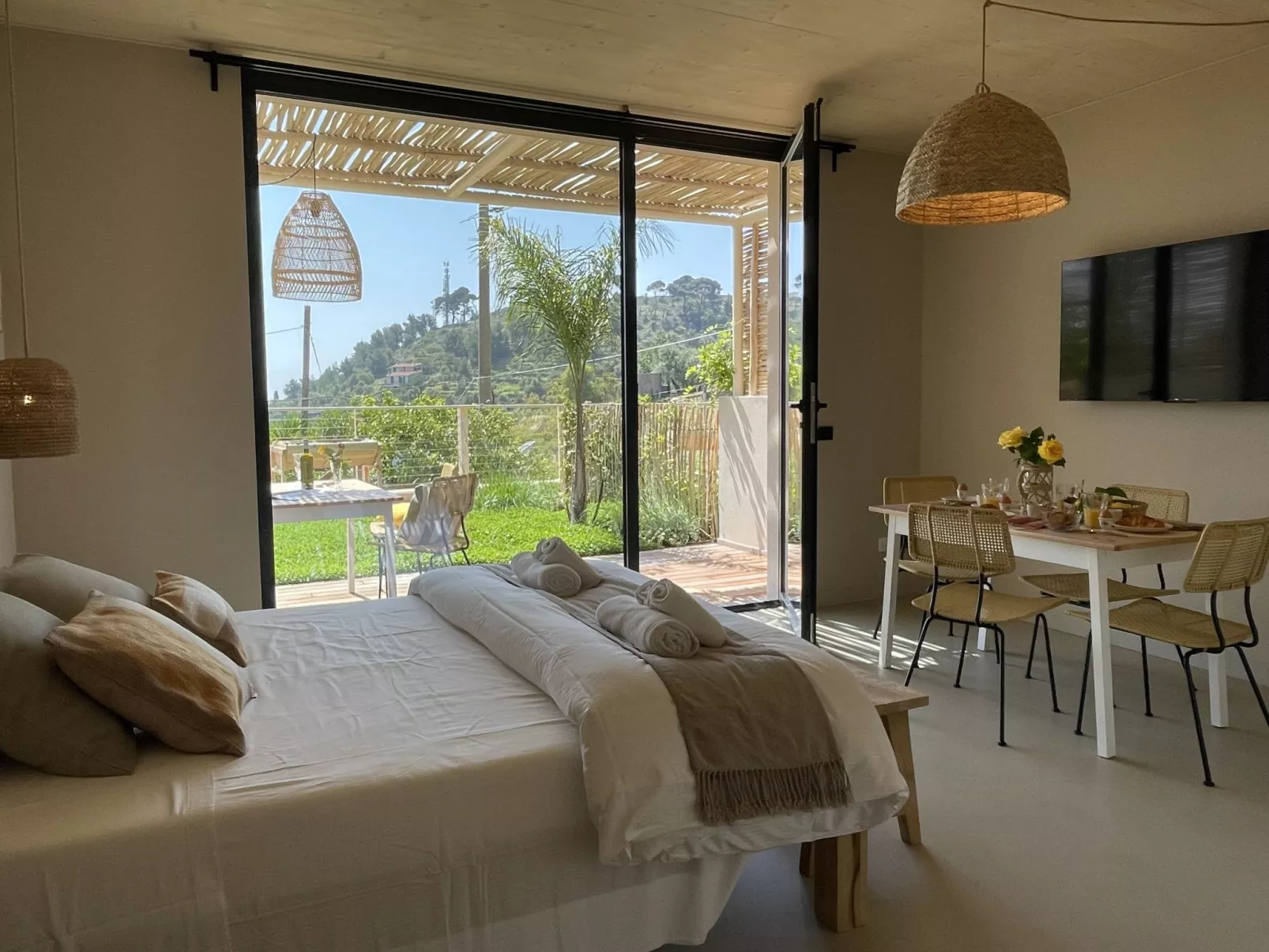 Casa Mia 3-Inside